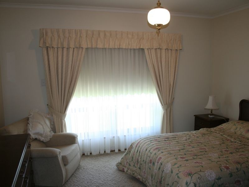 9 Barton Crescent, Normanville SA 5204