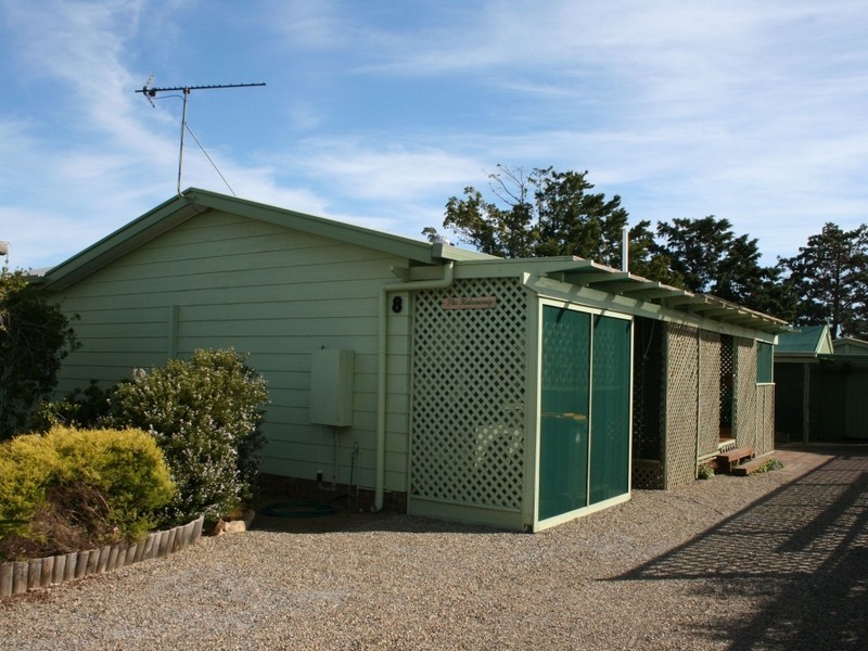 8 Taronga Crescent, Carrickalinga SA 5204