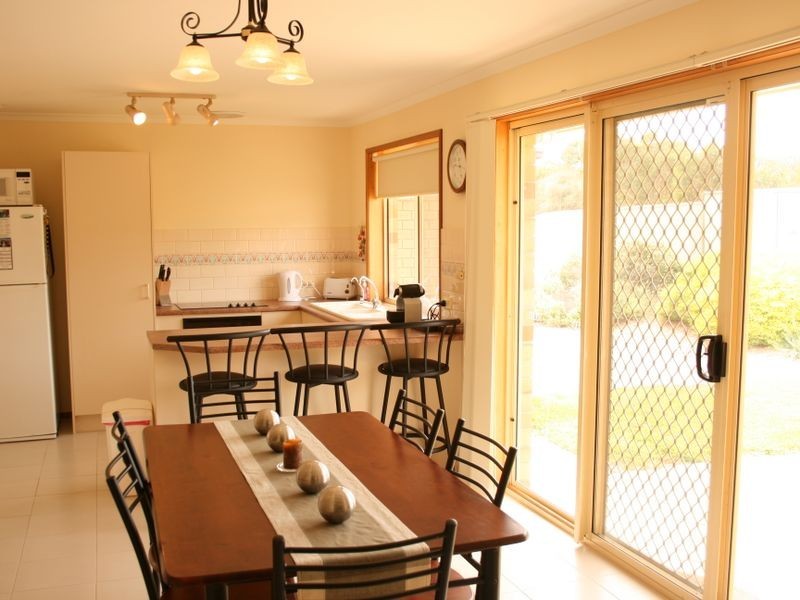 32 Seaview Avenue, Wirrina Cove SA 5204