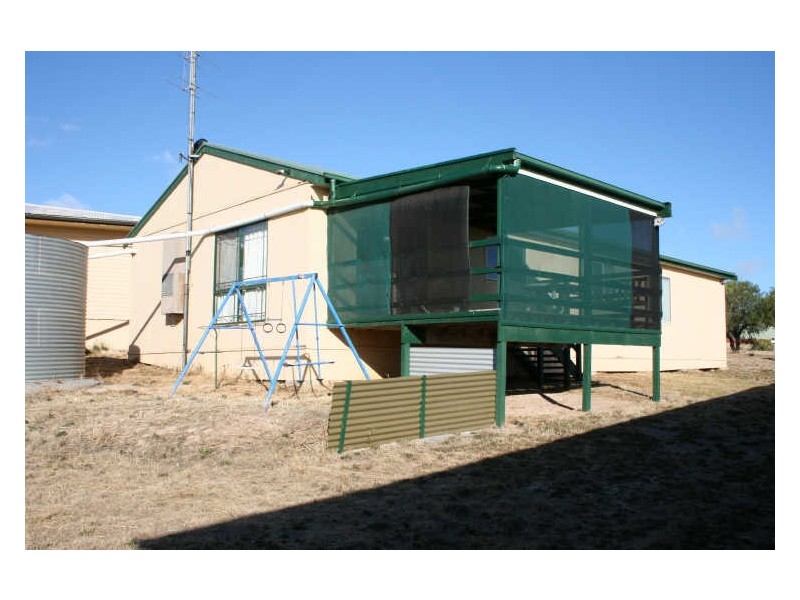 18 Elanora Crescent, Cape Jervis SA 5204