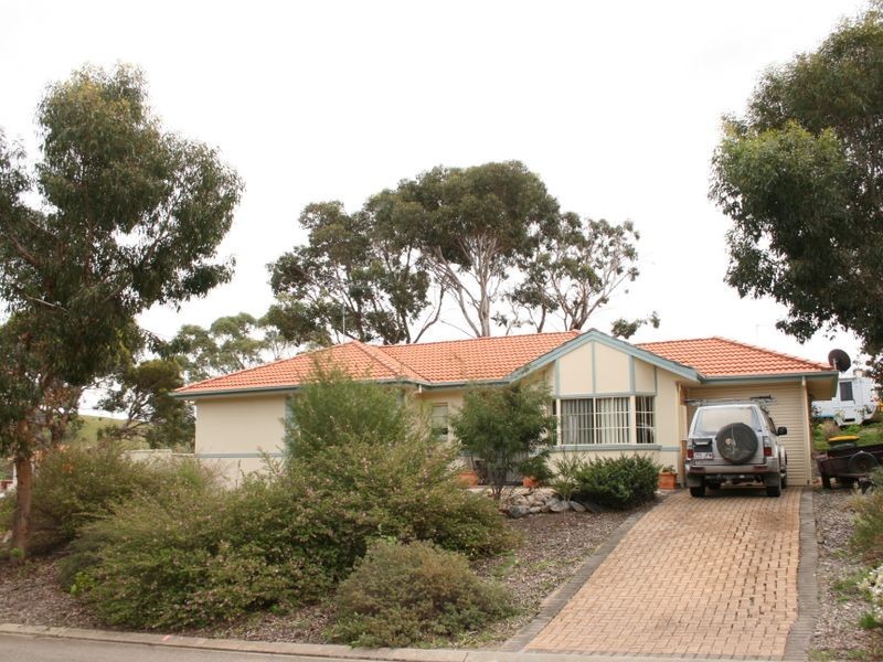 2 Eagle Court, Wirrina Cove SA 5204