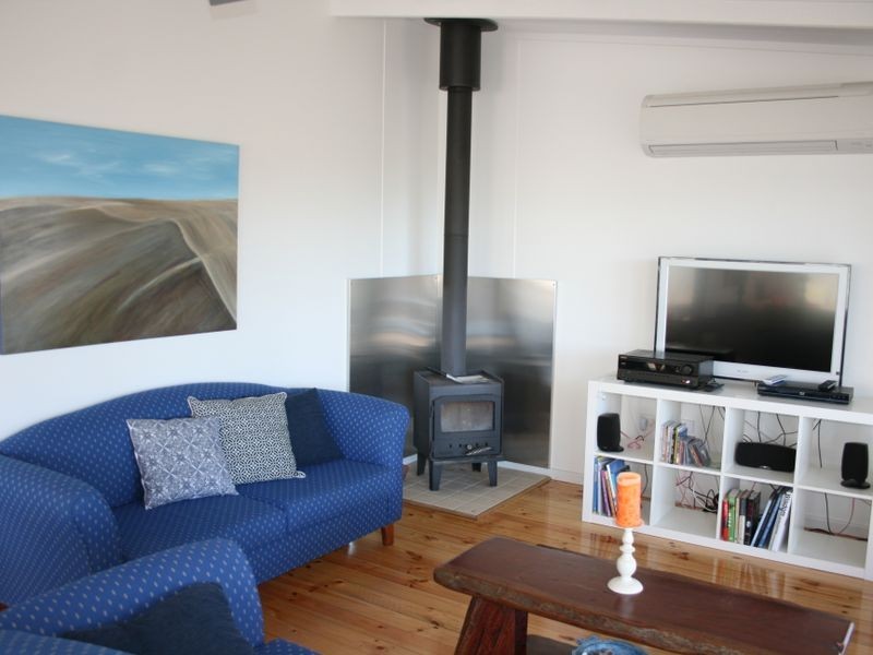 12 Elizabeth Crescent, Carrickalinga SA 5204