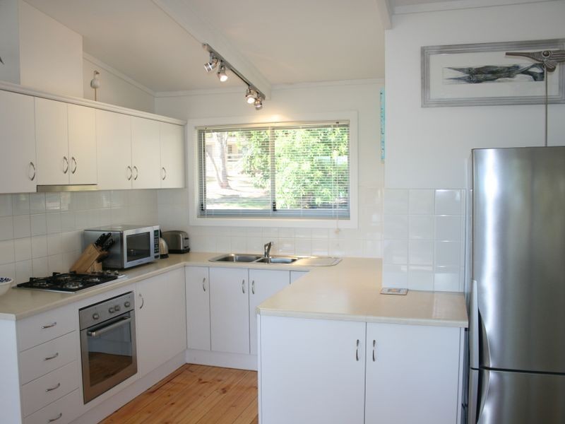 12 Elizabeth Crescent, Carrickalinga SA 5204