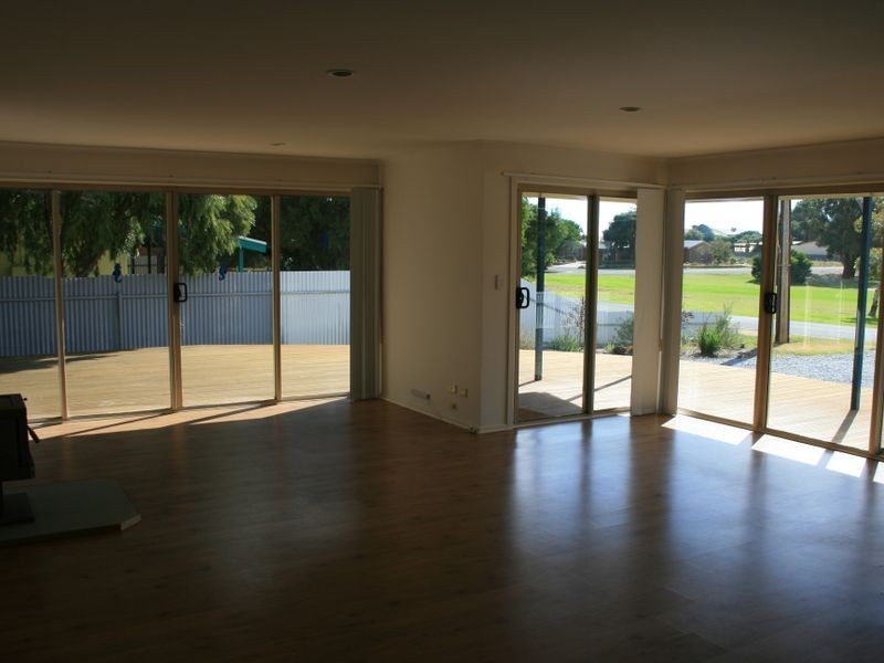 10 Lyddon Road, Carrickalinga SA 5204
