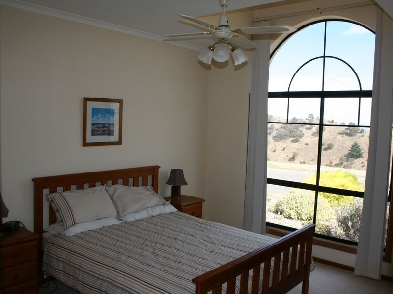 44 Seaview Avenue, Wirrina Cove SA 5204