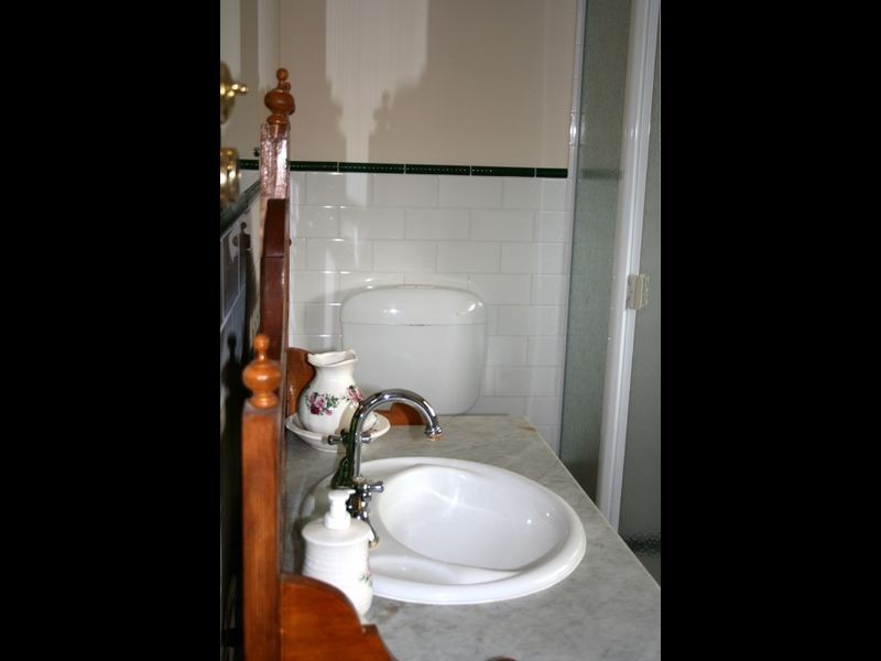 4 Glebe Avenue, Yankalilla SA 5203