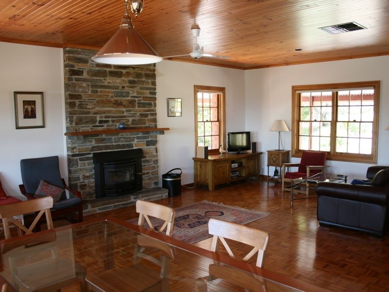 2 Hewett Close, Normanville SA 5204