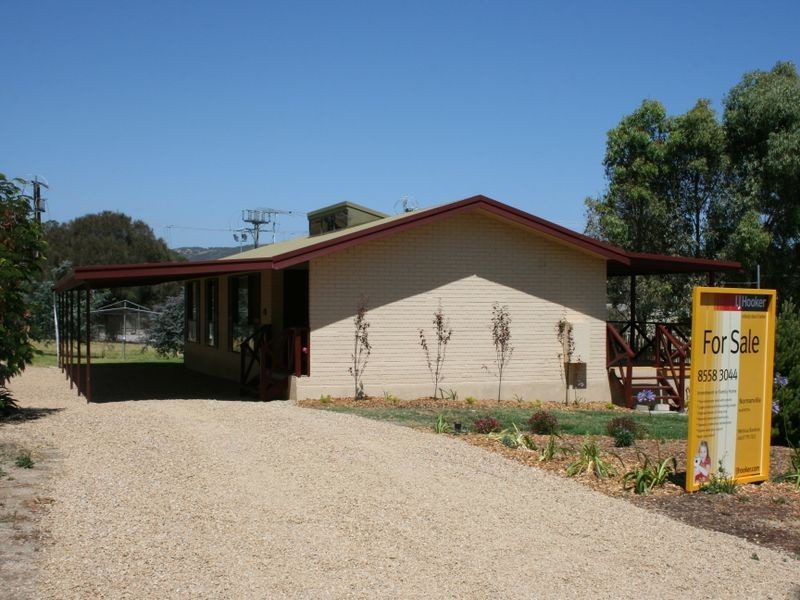 9 Barton Street, Yankalilla SA 5203