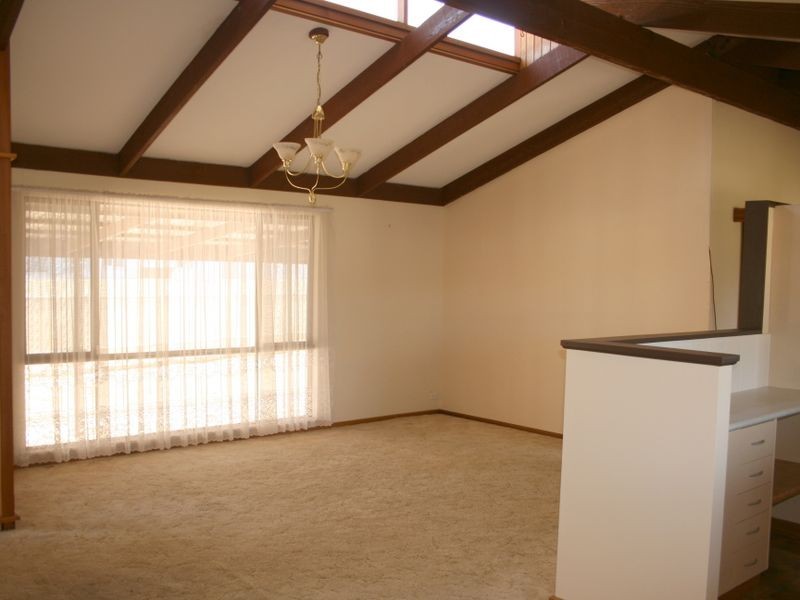 9 Barton Street, Yankalilla SA 5203