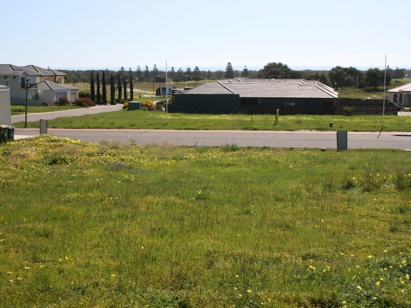 73/ Troon Drive, Normanville SA 5204