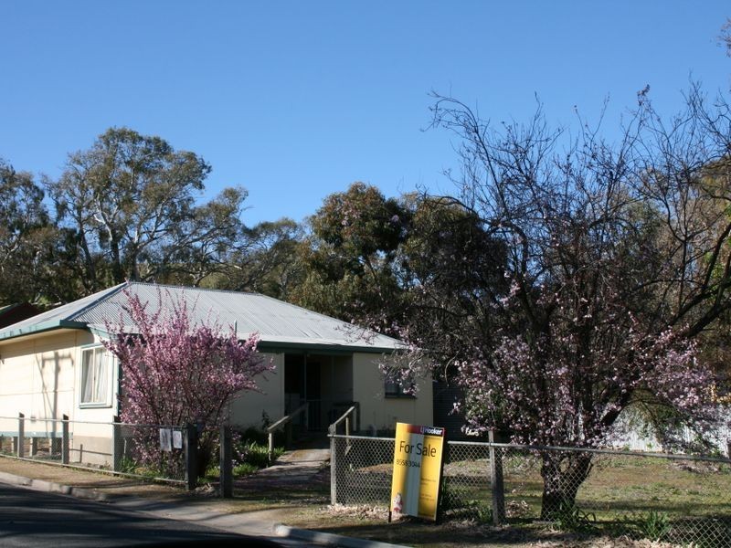 12 Thomas Street, Yankalilla SA 5203
