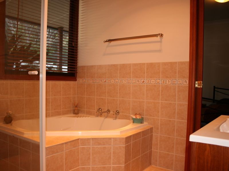 134 Muston Road, American River SA 5221