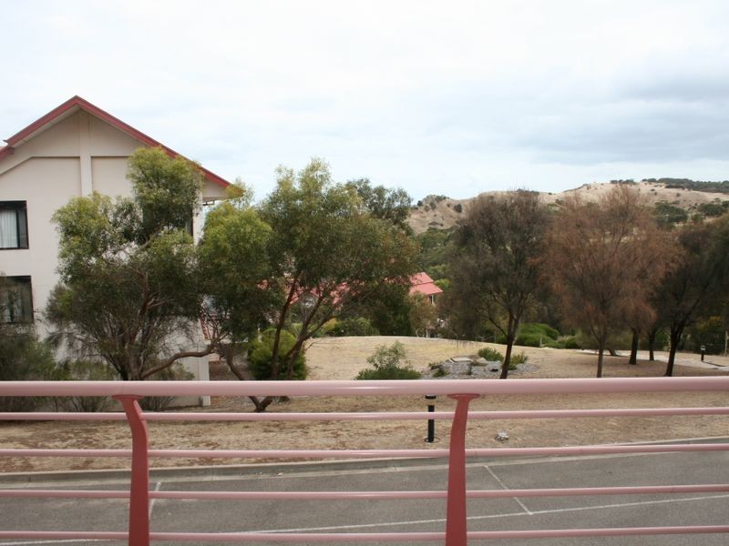 2/62 Seaview Avenue, Wirrina Cove SA 5204