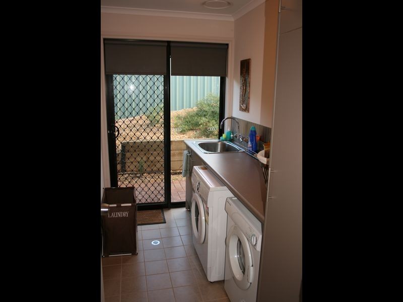 17 Barton Street, Yankalilla SA 5203