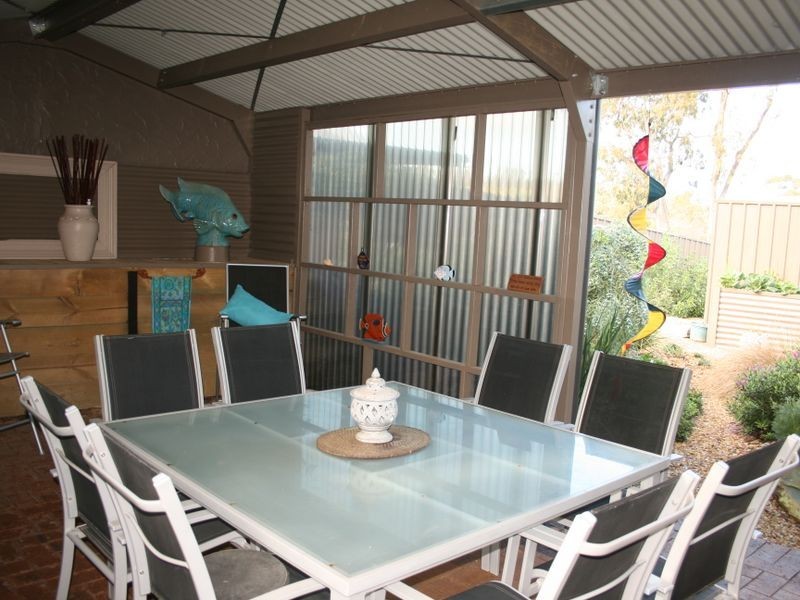 17 Barton Street, Yankalilla SA 5203