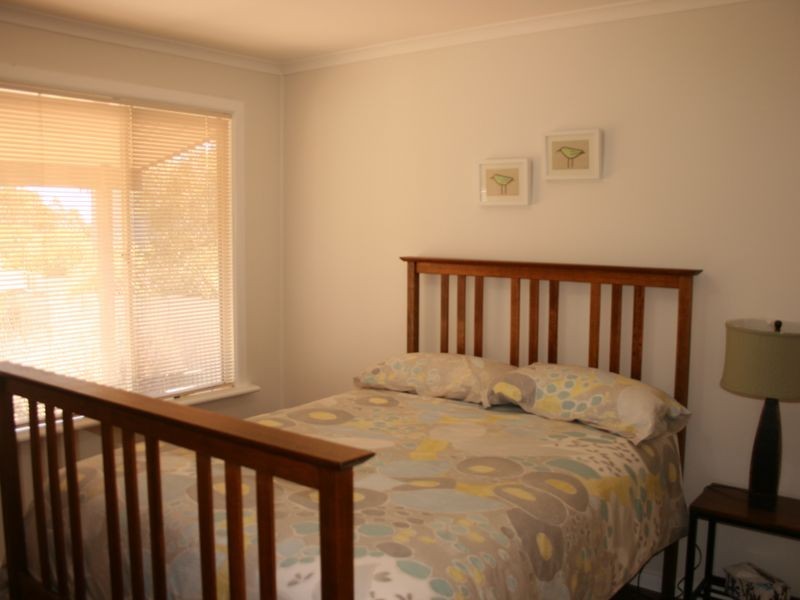 24 Taronga Crescent, Carrickalinga SA 5204