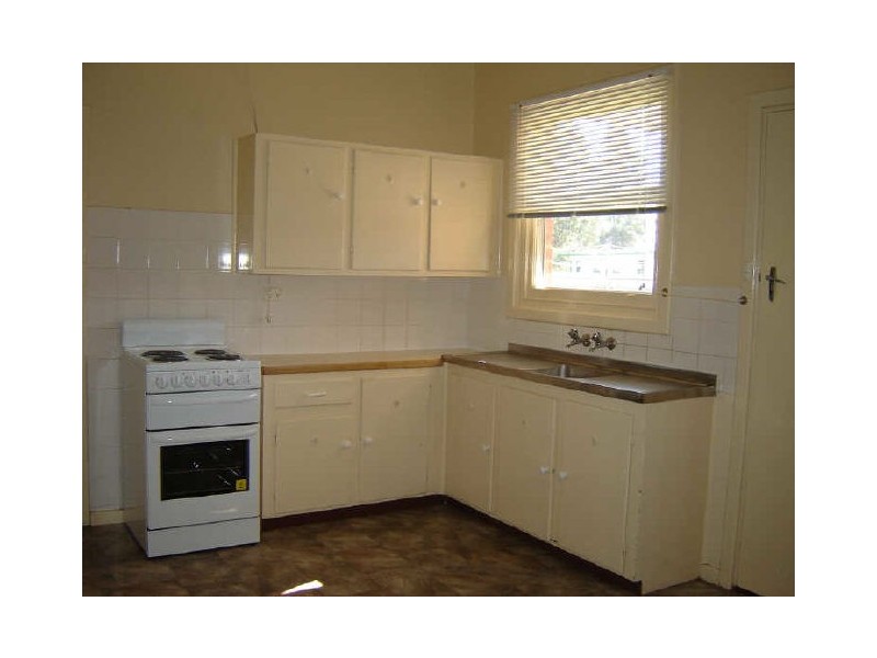 30 Barrow Crescent, Elizabeth Vale SA 5112