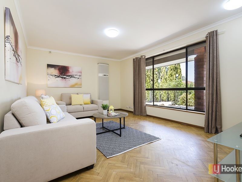 17 Potts Crescent, Burton SA 5110