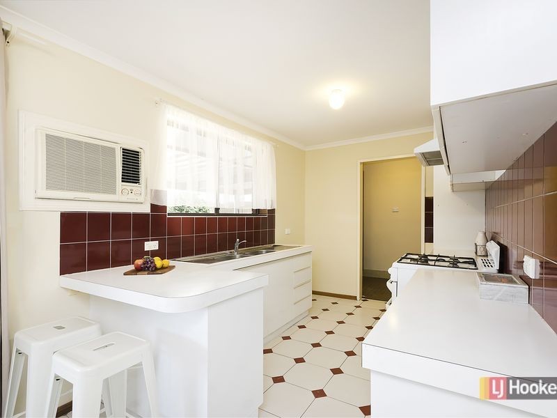 17 Potts Crescent, Burton SA 5110