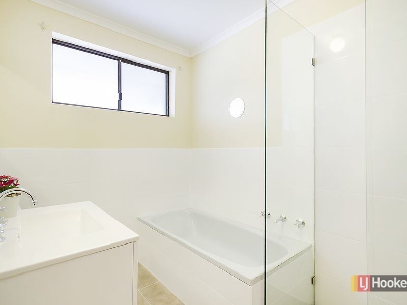 17 Potts Crescent, Burton SA 5110