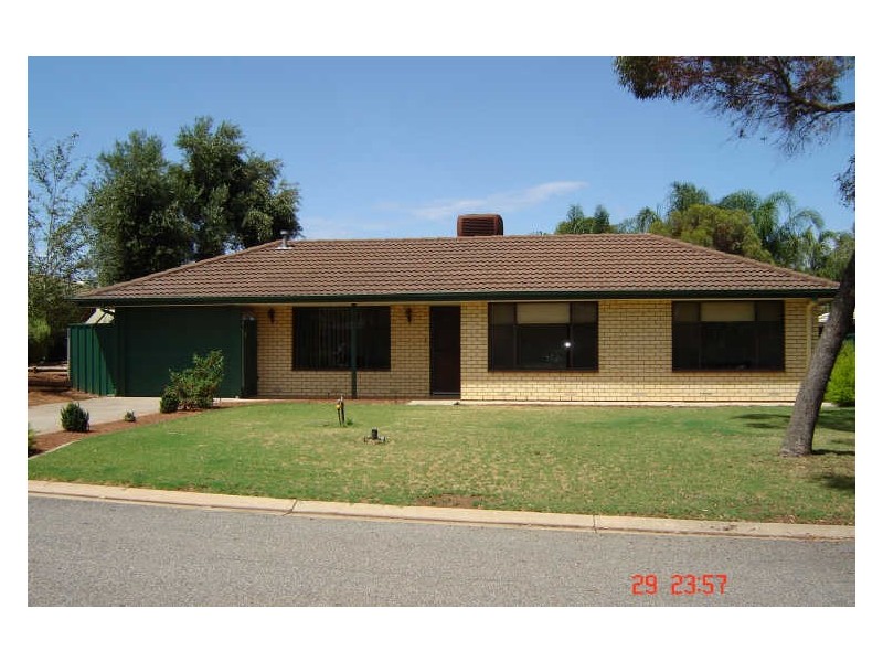 8 Mary Court, Hillbank SA 5112