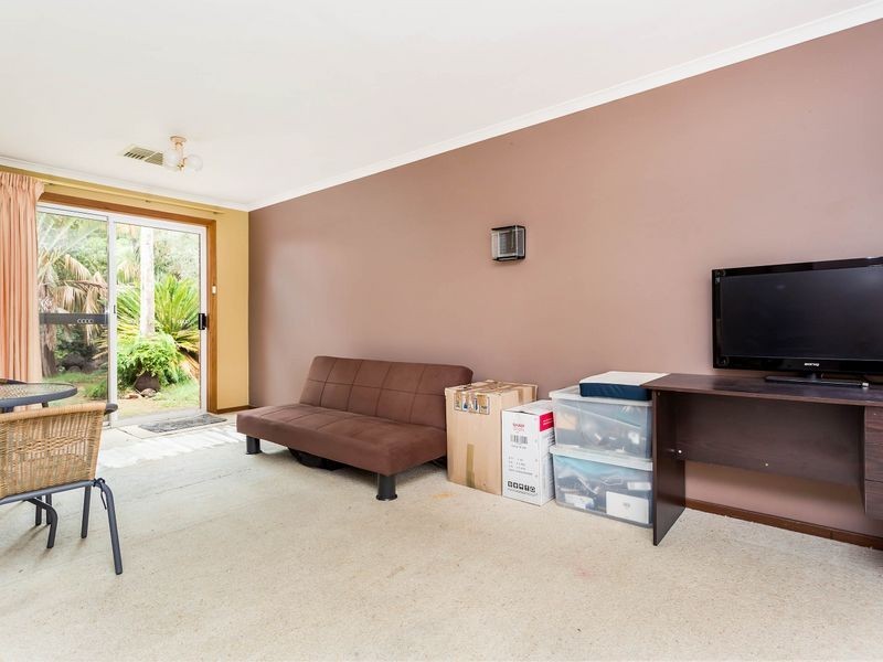 25 Rosemary Avenue, Parafield Gardens SA 5107