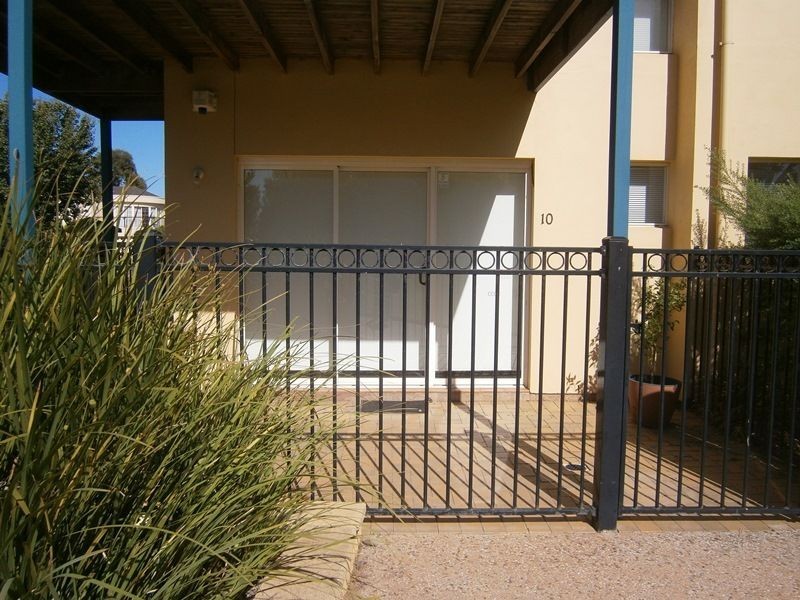 10/21 Peppercorn Circuit, Mawson Lakes SA 5095