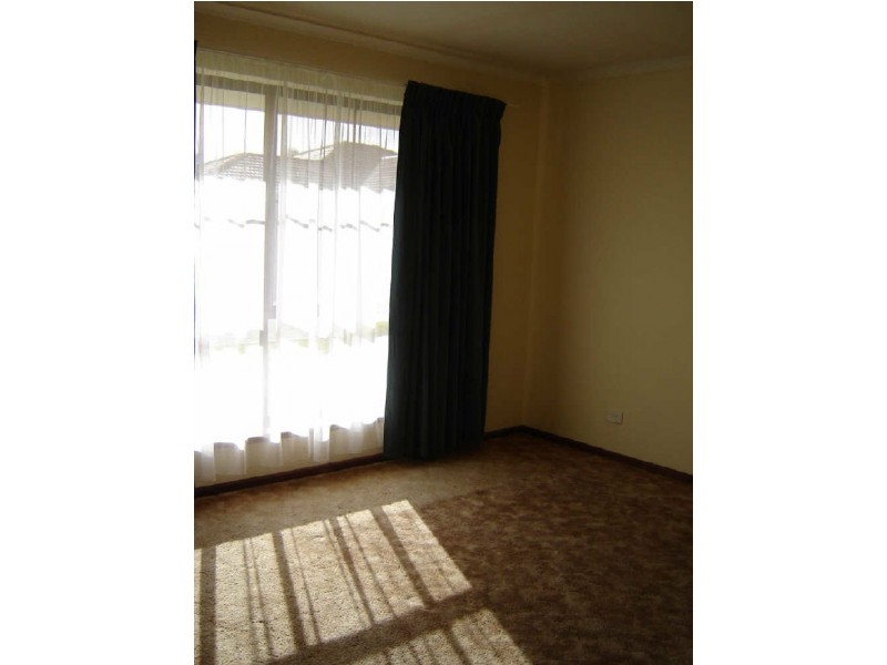 11/24A Spains Road, Salisbury Downs SA 5108