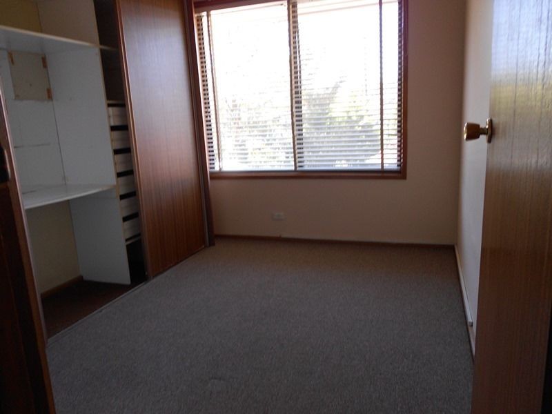 349 Grenfell Rd, Redwood Park SA 5097