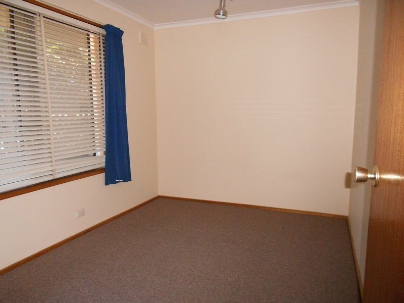 349 Grenfell Rd, Redwood Park SA 5097