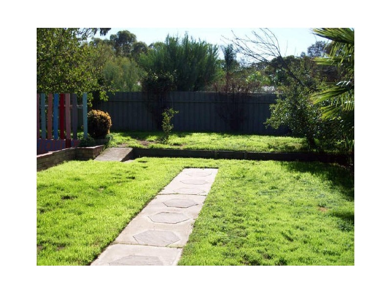 33 Browning Crescent, Parafield Gardens SA 5107