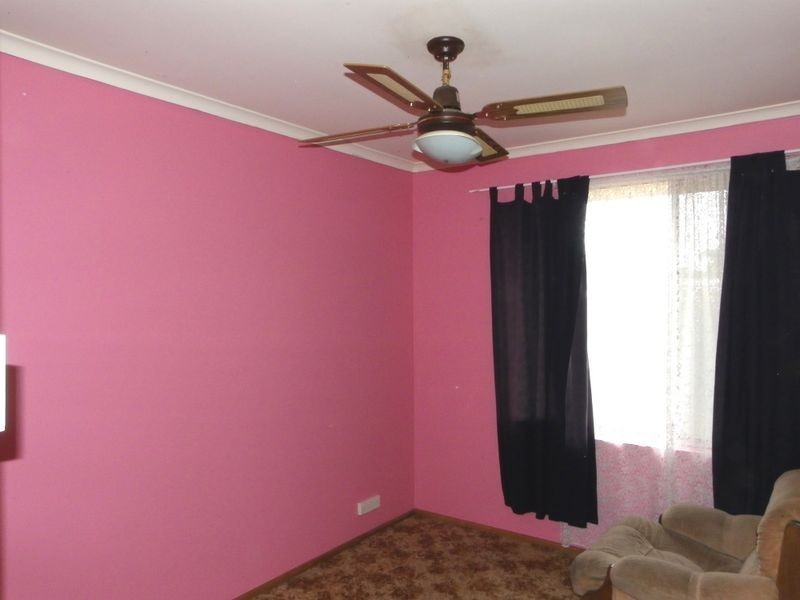 37 Potts Crescent, Burton SA 5110