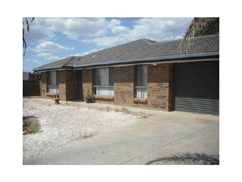 8 Sharrad Court, Andrews Farm SA 5114