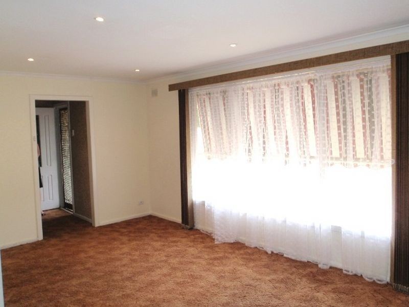 15 Barrington Road, Elizabeth Downs SA 5113