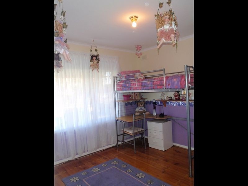 18 Balmoral Road, Salisbury East SA 5109