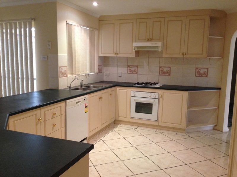 116 Parkway Circuit, Parafield Gardens SA 5107