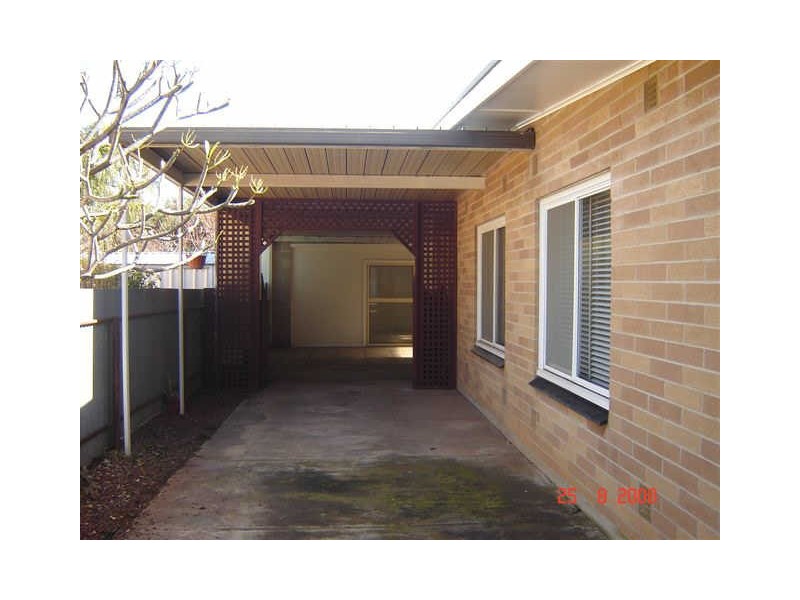 11 Saxon Street, Pooraka SA 5095