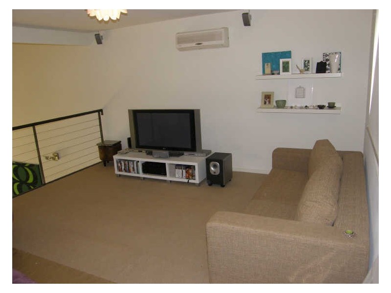 10 Wharfdale Lane, Mawson Lakes SA 5095