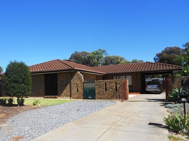 14 Chartwell Crescent, Paralowie SA 5108