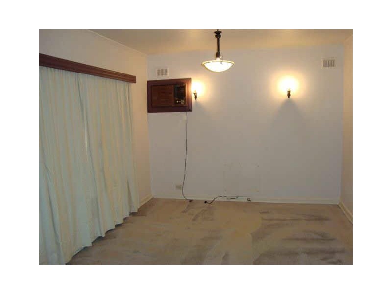 31 Armagh Crescent, Salisbury Downs SA 5108