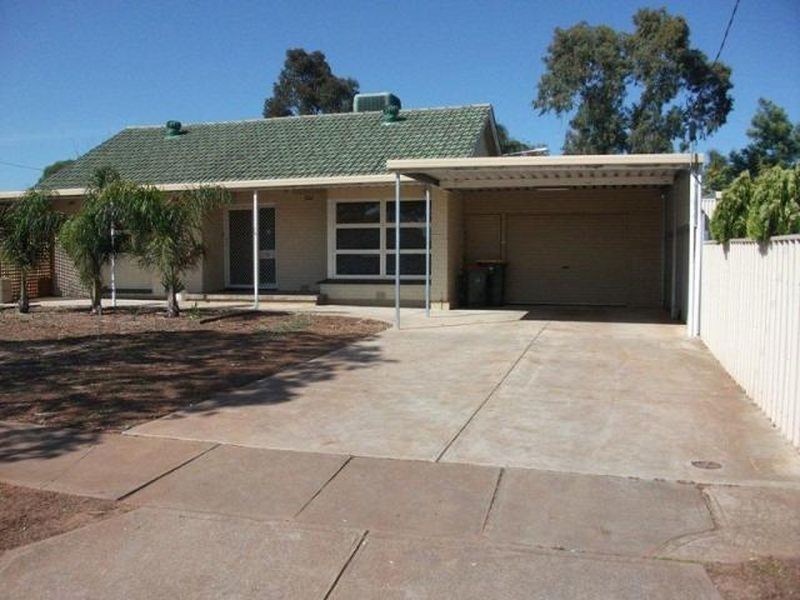 11 Hooper Road, Smithfield Plains SA 5114