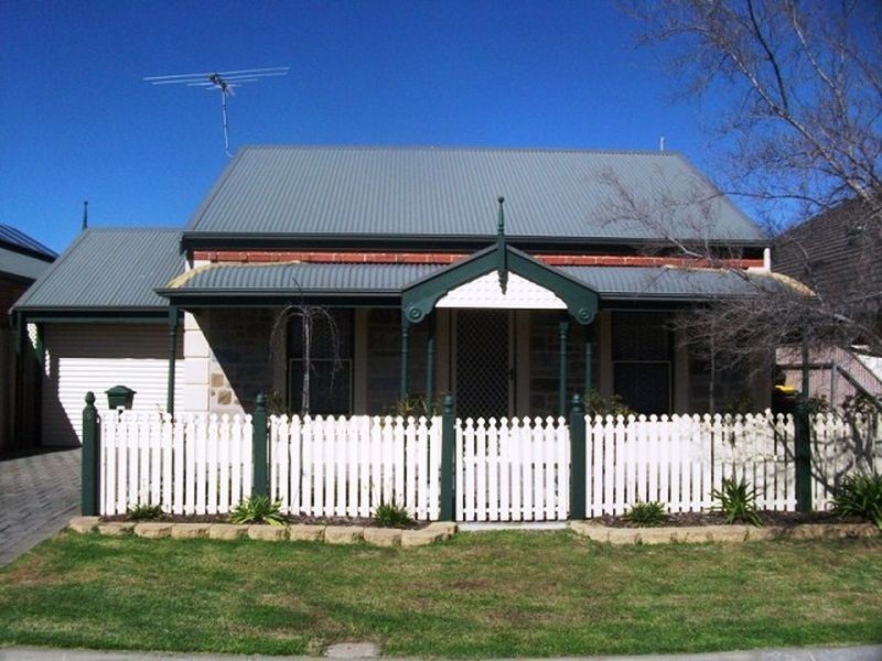 15 Chatswood Grove, Golden Grove SA 5125