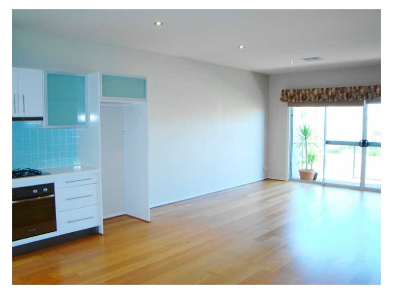 6 Azores Court, Mawson Lakes SA 5095