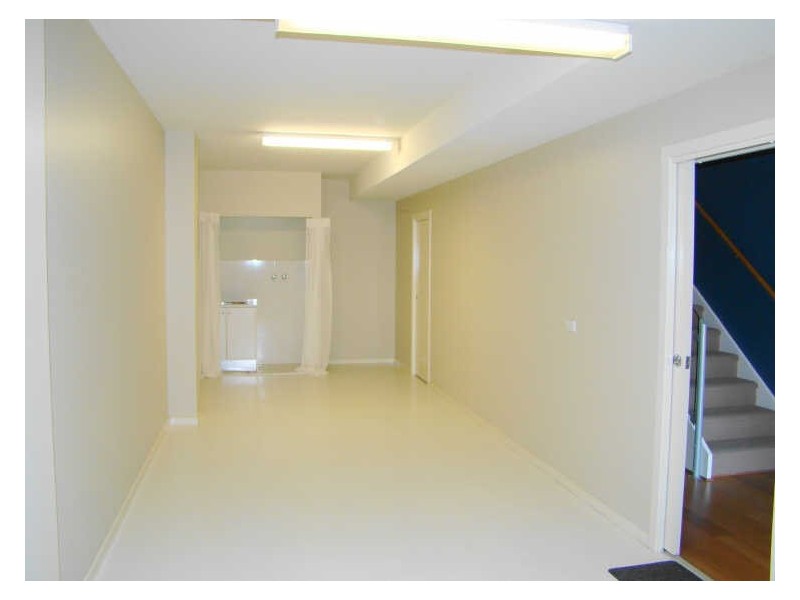 6 Azores Court, Mawson Lakes SA 5095