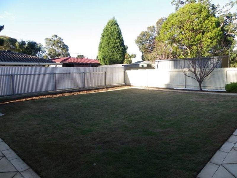 22 Radiata Grove, Salisbury Heights SA 5109