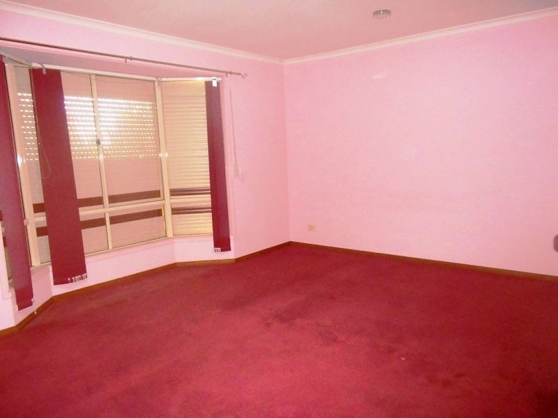 90 Highfield Drive, Hillbank SA 5112