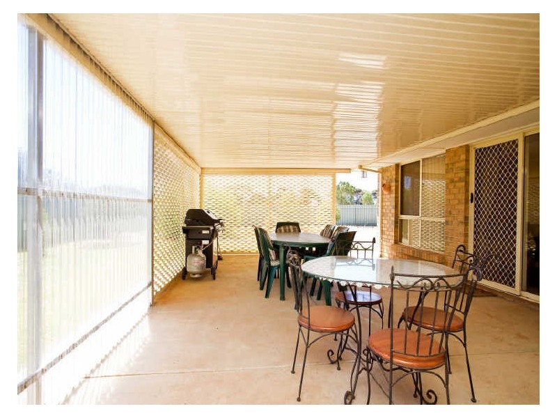 1 Russell Court, Elizabeth South SA 5112