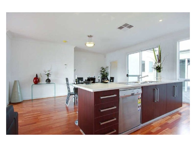 26 Ellis Lane, Mawson Lakes SA 5095