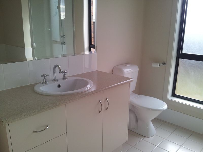 60 St. Lawrence Avenue, Andrews Farm SA 5114