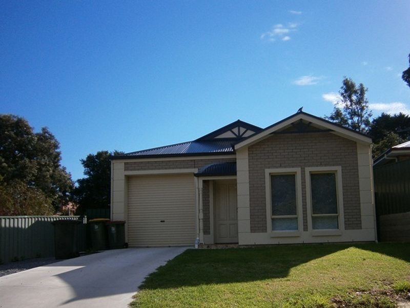 8 Altair Avenue West, Hope Valley SA 5090